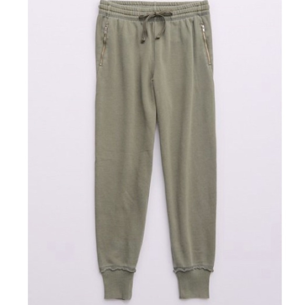 Aerie Green Cuffed Pocket Sweatpants - Size Small Short